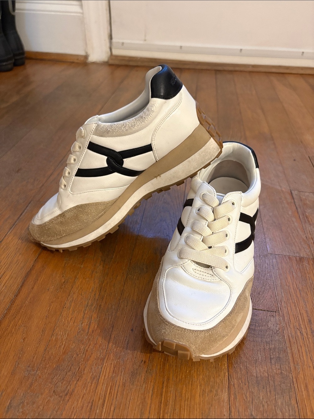 Veronica Beard White Sneakers with Black Stripes and Tan Suede